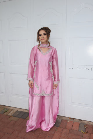 AAINA PINK PRE ORDER