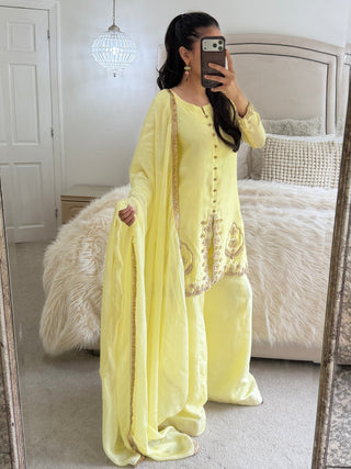ZEINA YELLOW