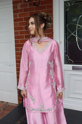 AAINA PINK PRE ORDER