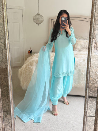 ZEINA BLUE