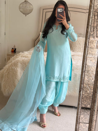 ZEINA BLUE