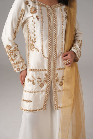 NOOR-E-ZAR